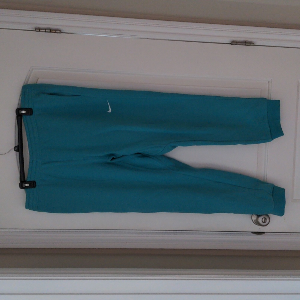 BRAND NEW Nike Sweatpants